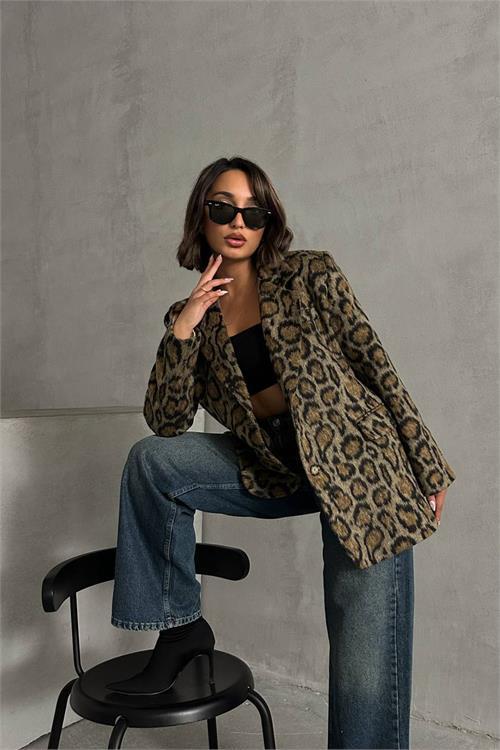 Dipmoda kadın astarlı oversize leopar kaşe ceket NBG052