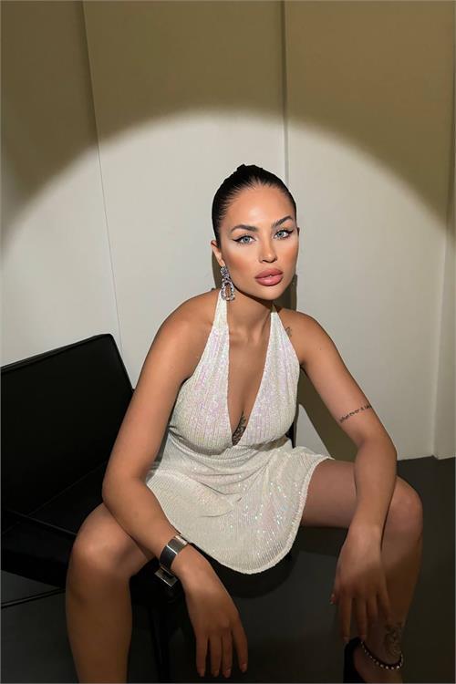 Dipmoda kadın beyaz halter yaka payet elbise DPDF046