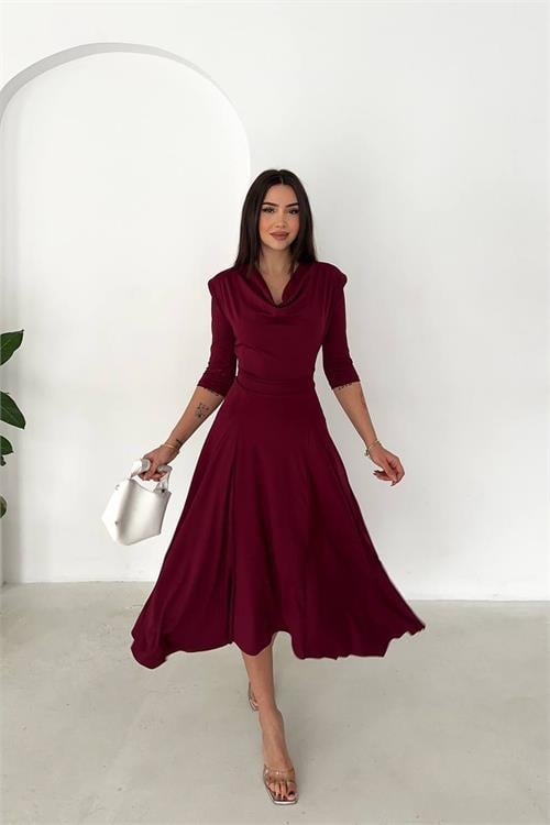 Dipmoda kadın bordo degaje yaka omuz vatkalı midi boy A kesim elbise