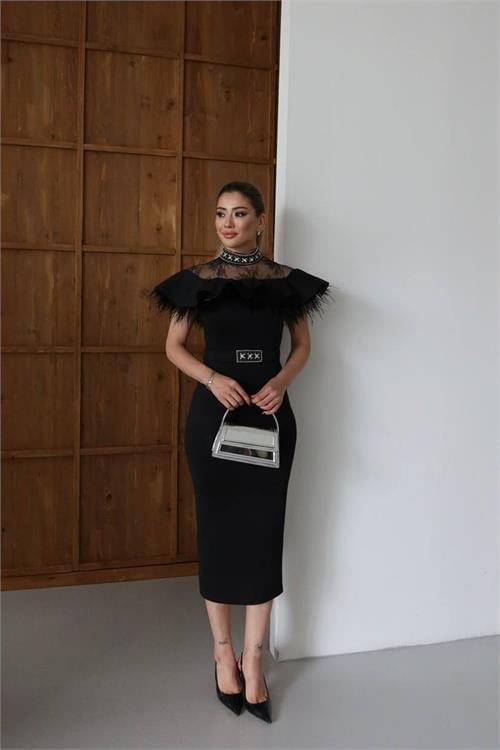 Dipmoda kadın dantel ve tüy detaylı taş kemerli midi tasarım elbise DPNC2521