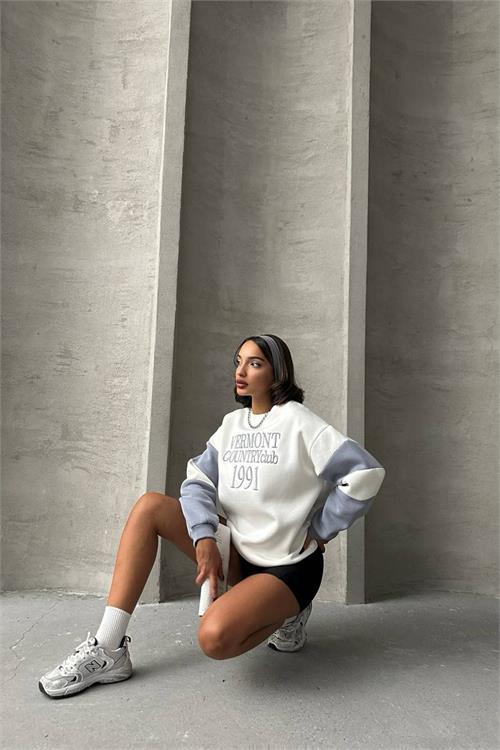 Dipmoda kadın gri nakışlı pamuklu sweat NBG045