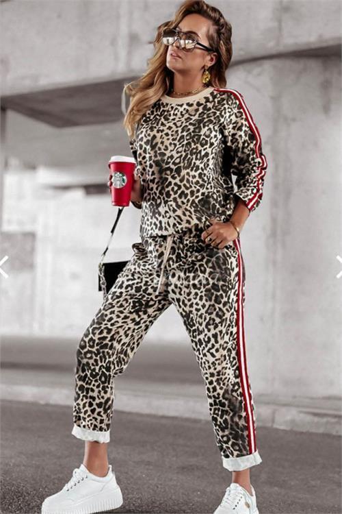 Dipmoda kadın leopar desenli çizgi detaylı takım NBASP7233