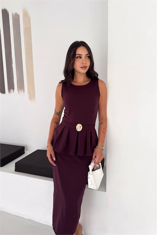 Dipmoda kadın mürdüm kolsuz peplum kesim midi boy kemer tokalı elbise DPK4640