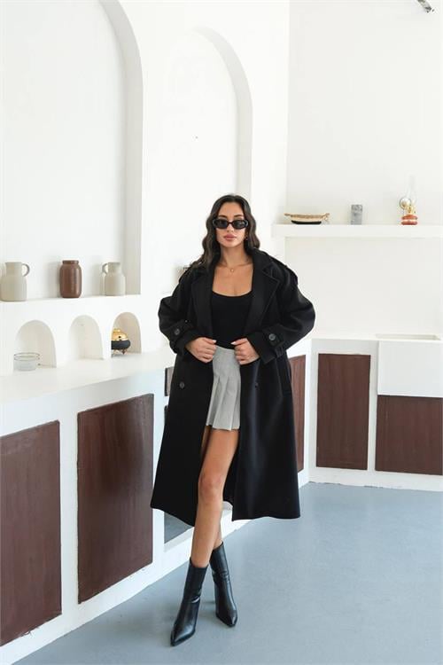 Dipmoda kadın omuz detaylı siyah kaşe kaban DPMYLK34