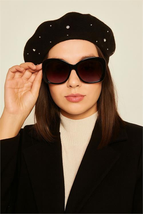 Dipmoda kadın siyah taş işlemeli ressam şapkası DPAKS026