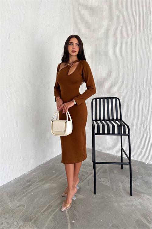 Dipmoda kadın taba yaka detaylı triko elbise NBK2219