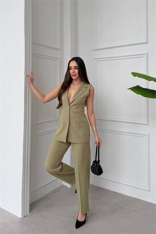 Dipmoda kadın yeşil düğme detaylı kolsuz blazer ceket pantolon takım DPSTR4618