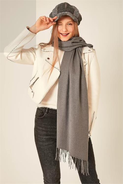Dipmoda kadın yumuşak dokulu püsküllü şal DPAKS045