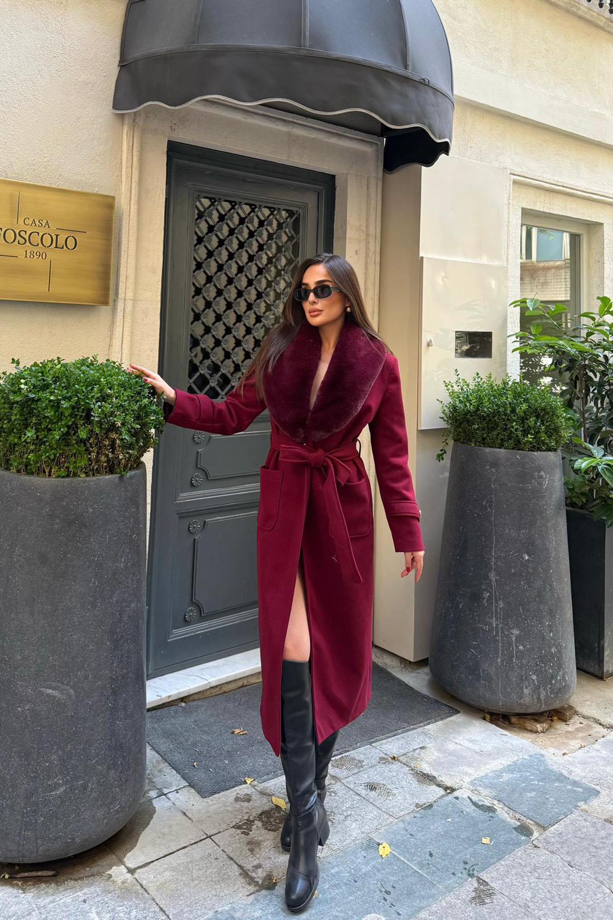 Kadın kaşe kumaş cepli yaka kürklü tam boy kuşaklı kaban DPSTR1003