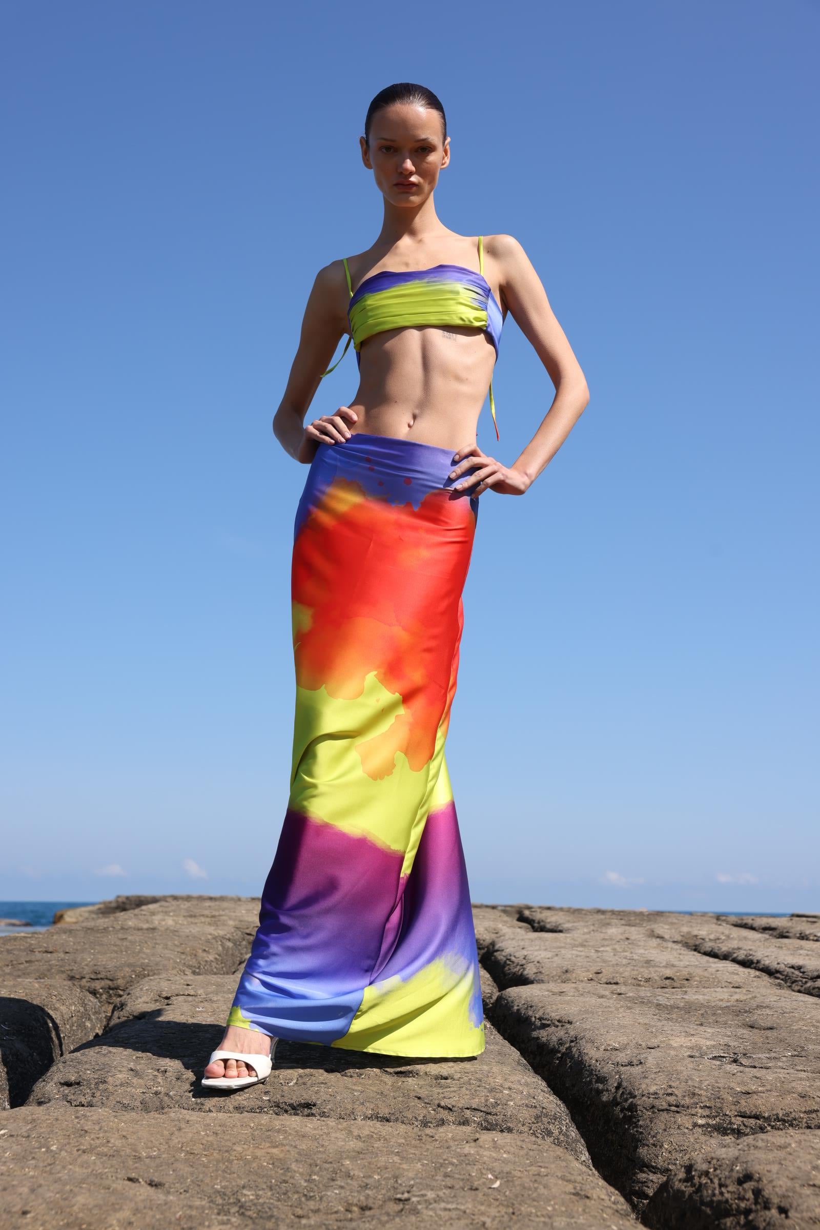 ALURE SATEEN SUIT