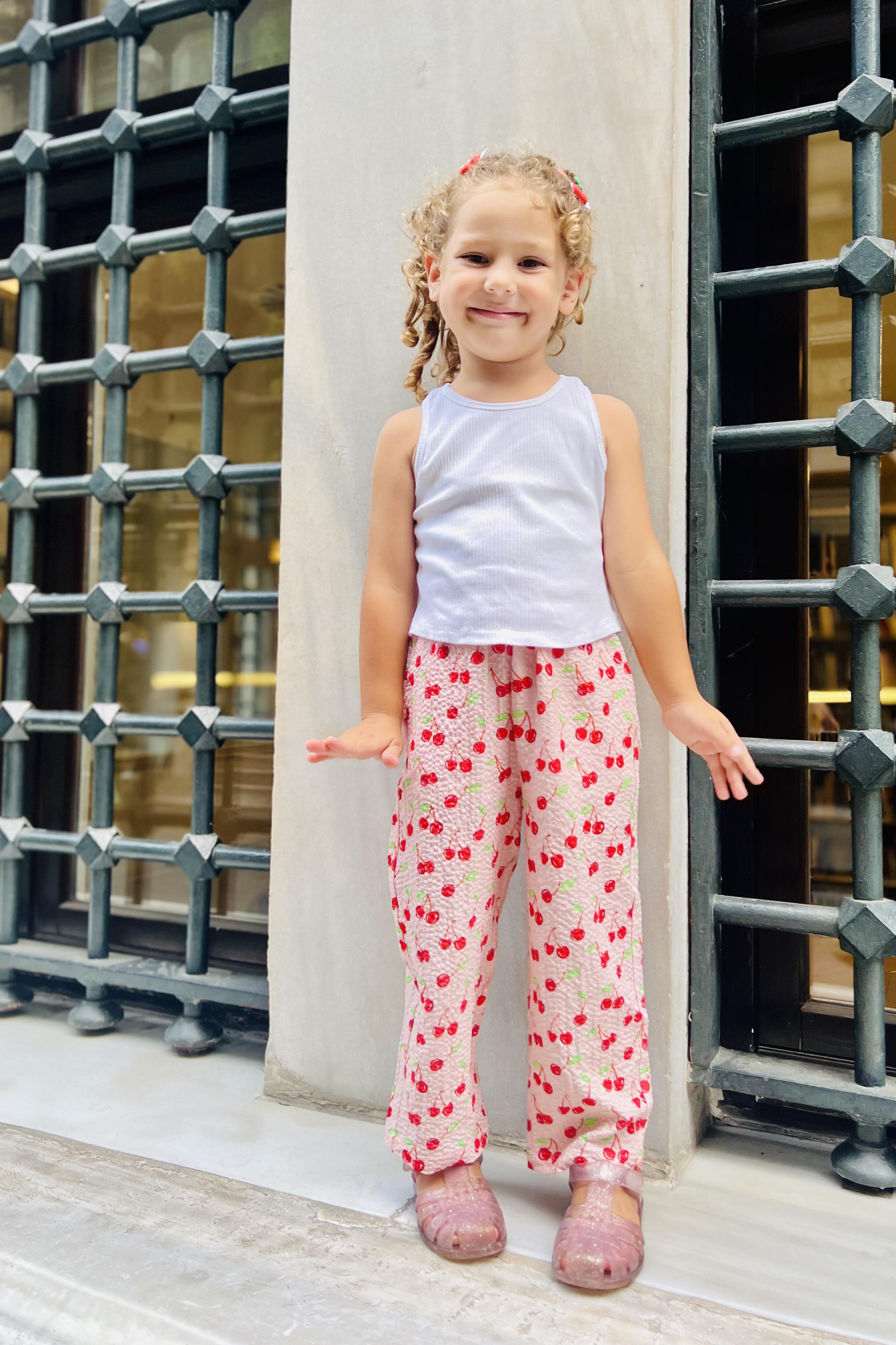 Kiraz Desenli Cepli Kız Çocuk Pantolon