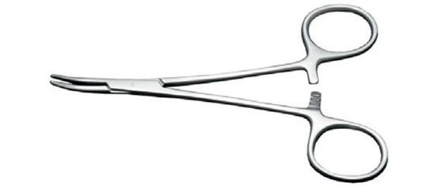 Halsted-Masquito Klemp Dişsiz Eğri 14 cm