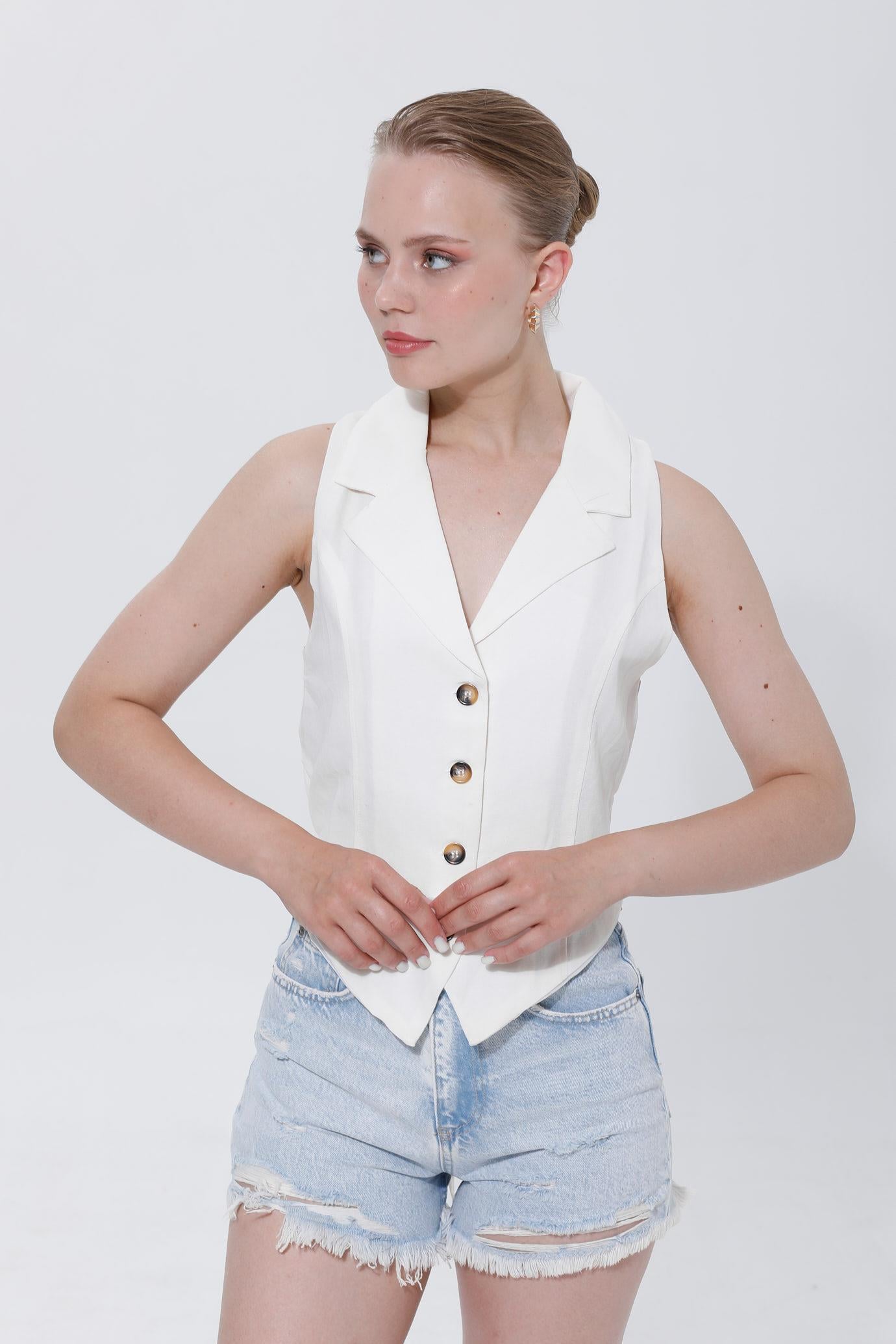 YAKALI CUT OUT YELEK-BEYAZ