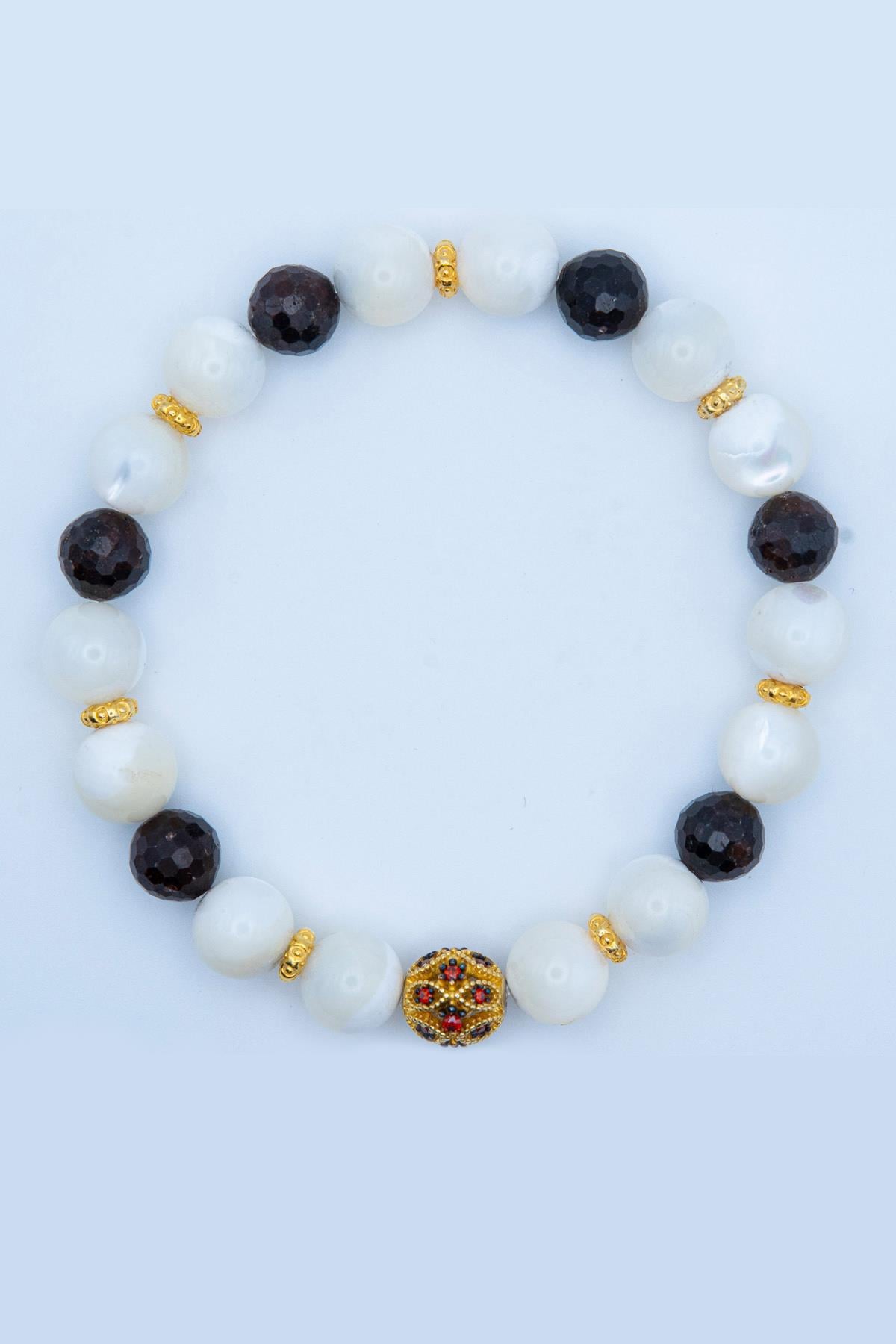 Neo Blanco 18K Altın Kaplama 925 Ayar Gümüş Unisex Bileklik, Faset Granat, Sedef ve Siyah Beyaz Doğal Taşlı Bileklik