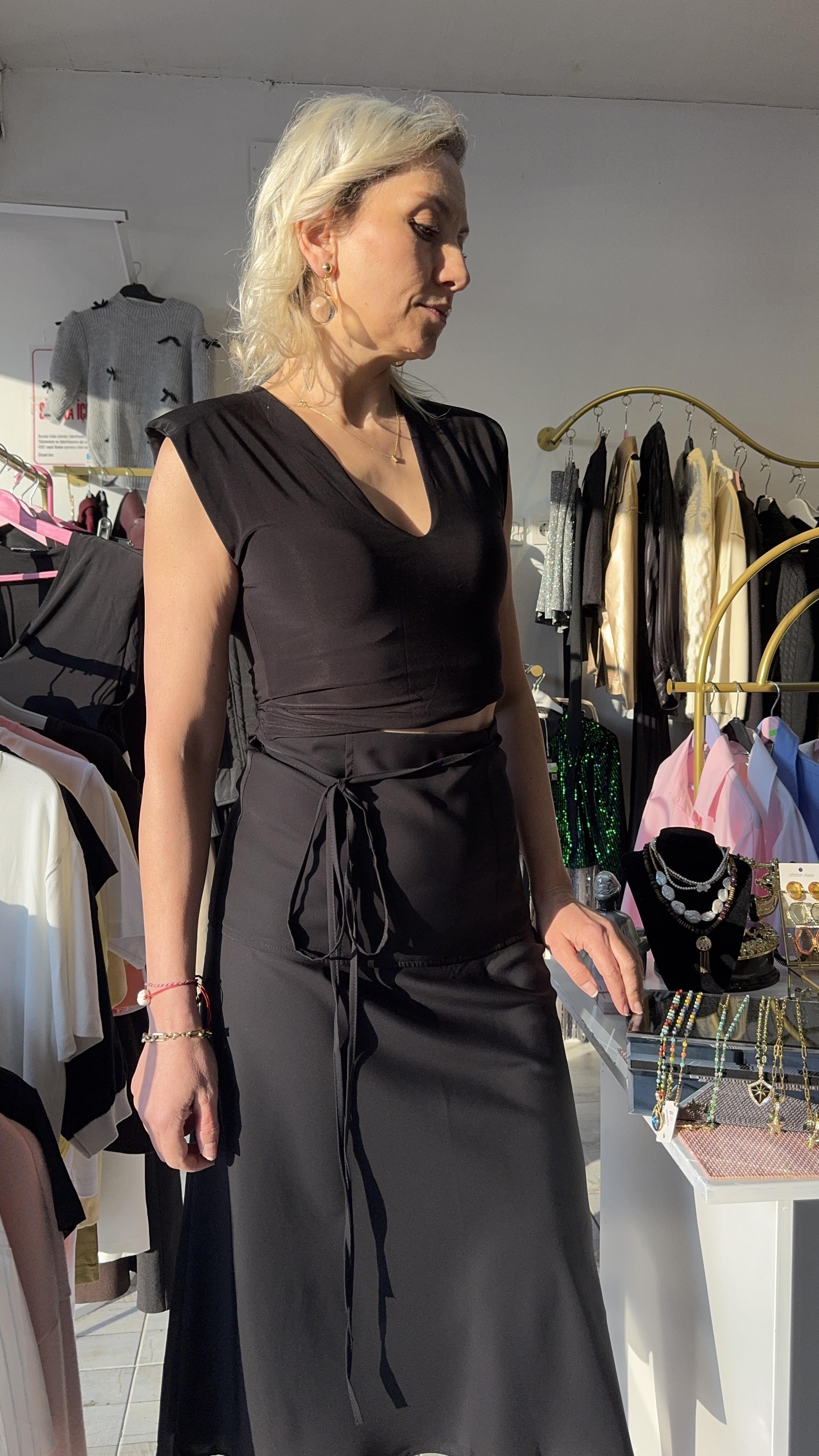 bel bağcık detay midi elbise