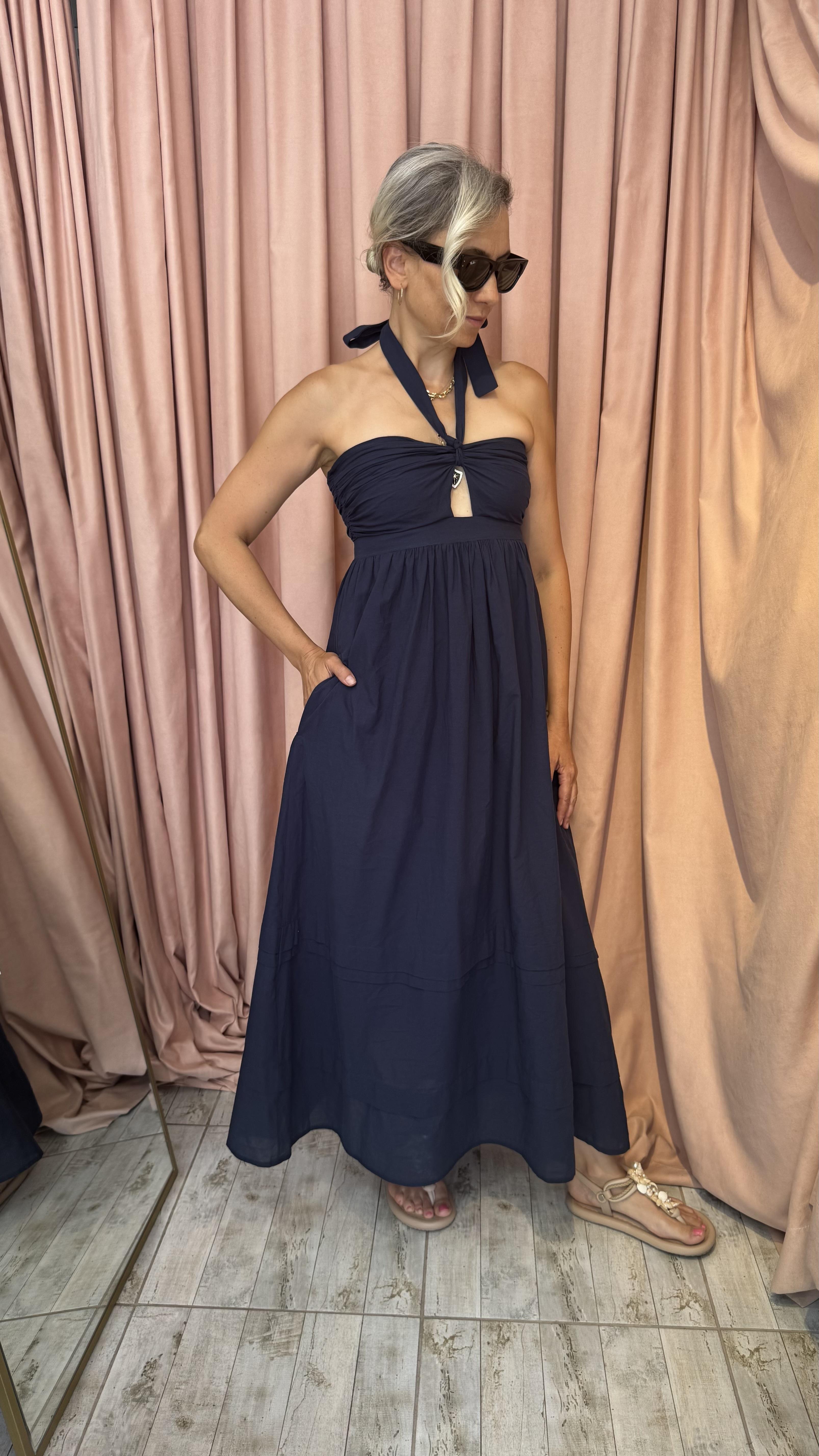 boyundan bağlı astarlı elbise 