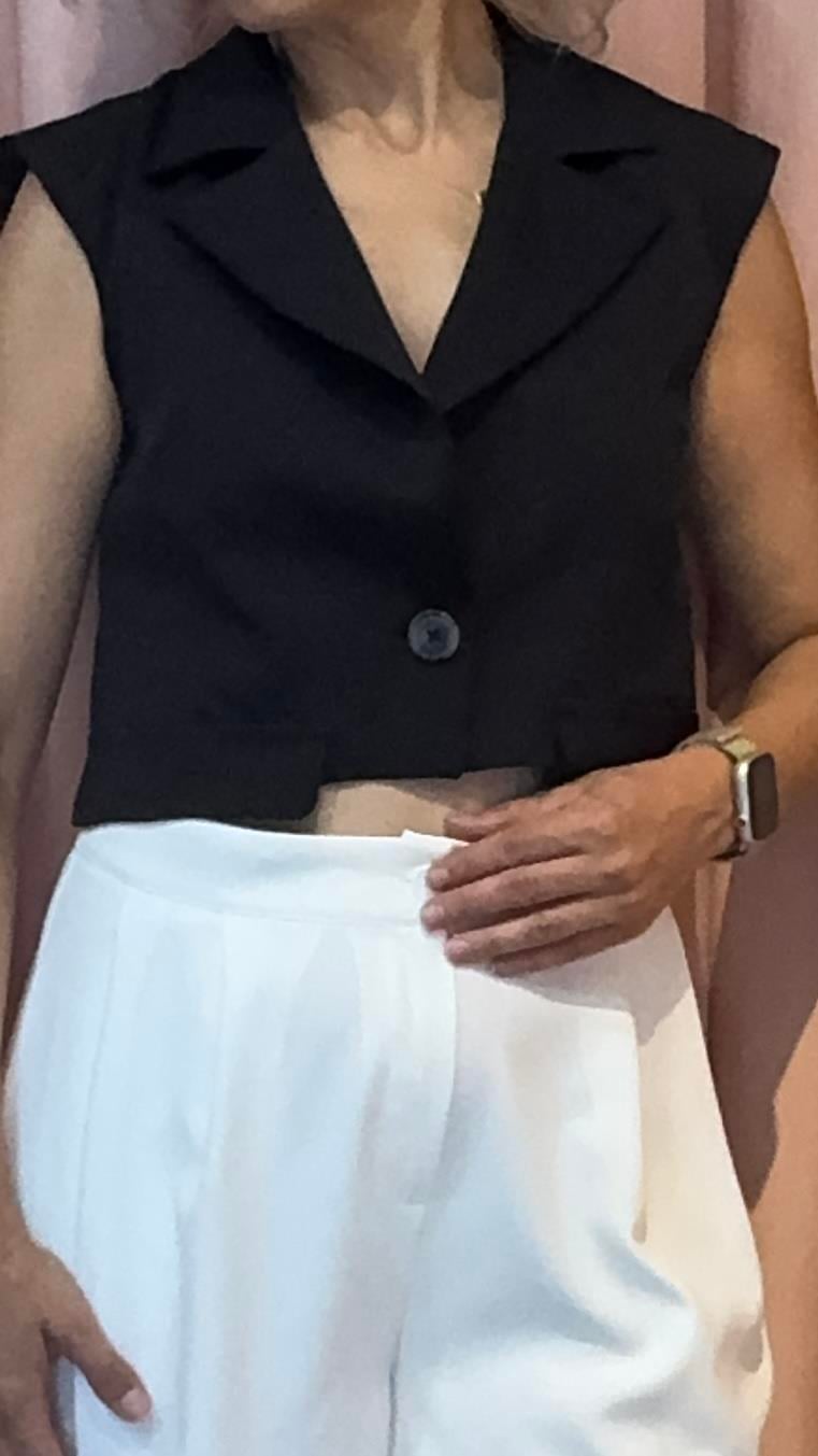 Düğme detay cepli yelek