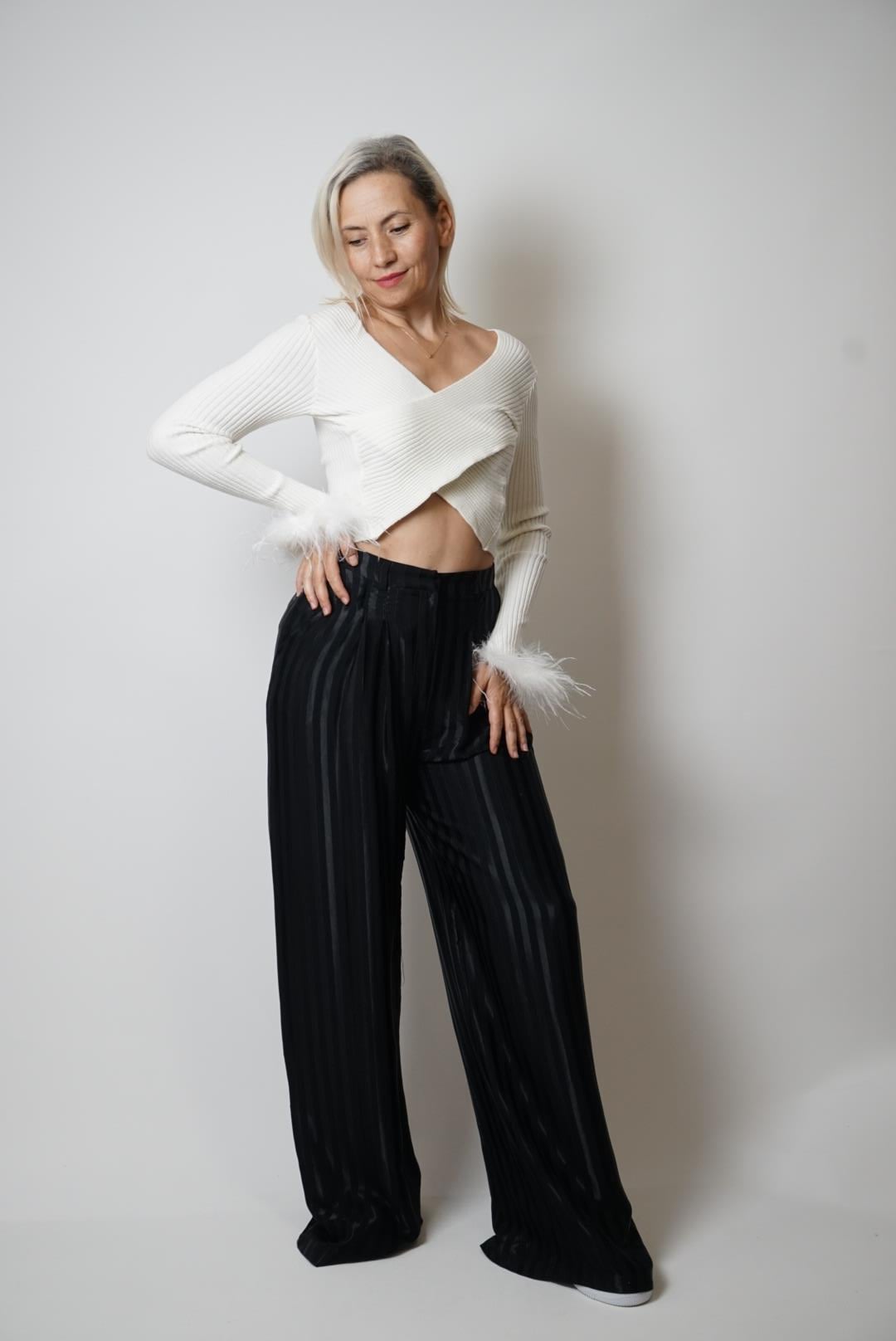 kolları tüylü crop kazak