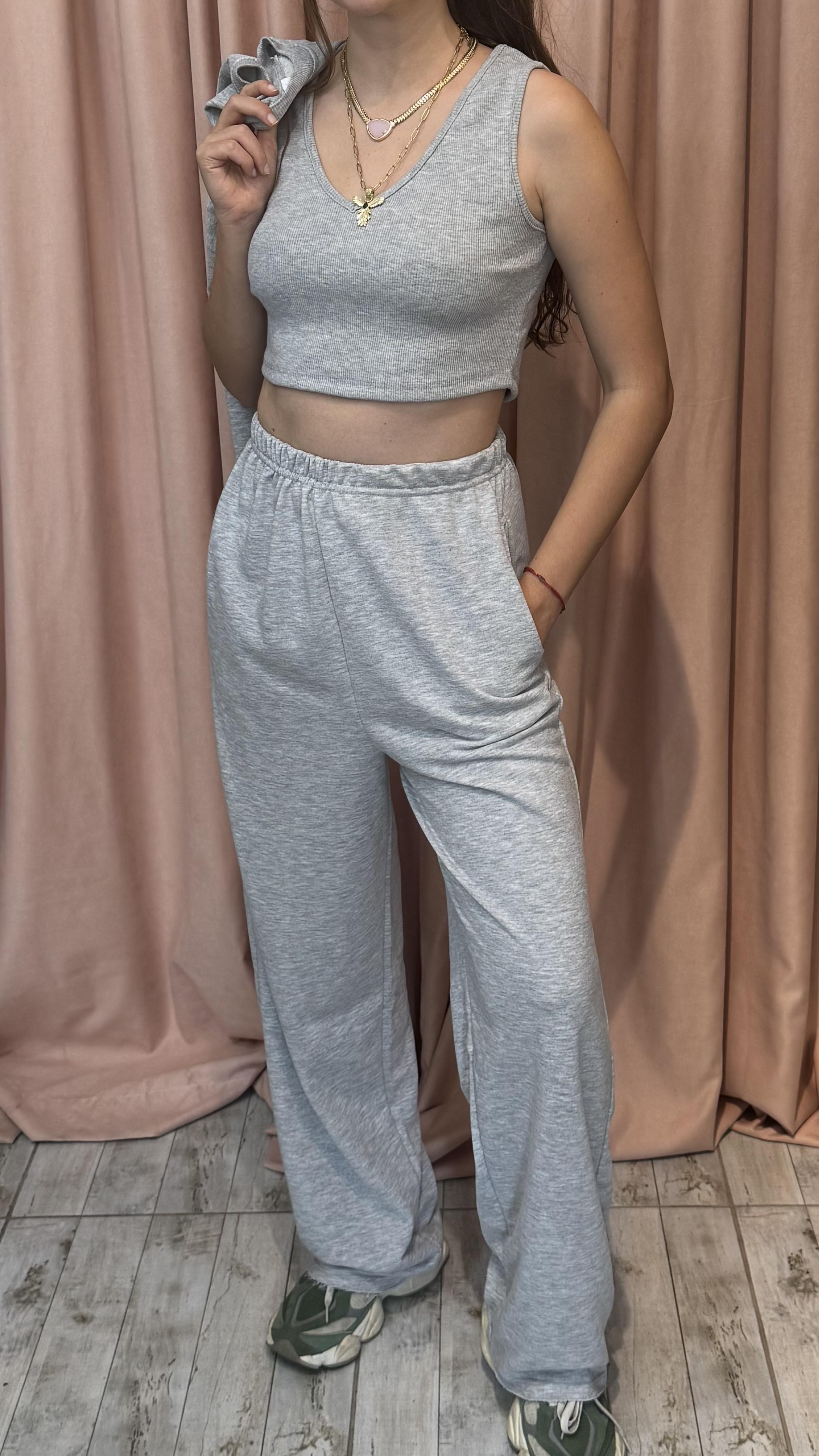 laser kesim crop,v yaka cropbra,yüksek bel eşofman