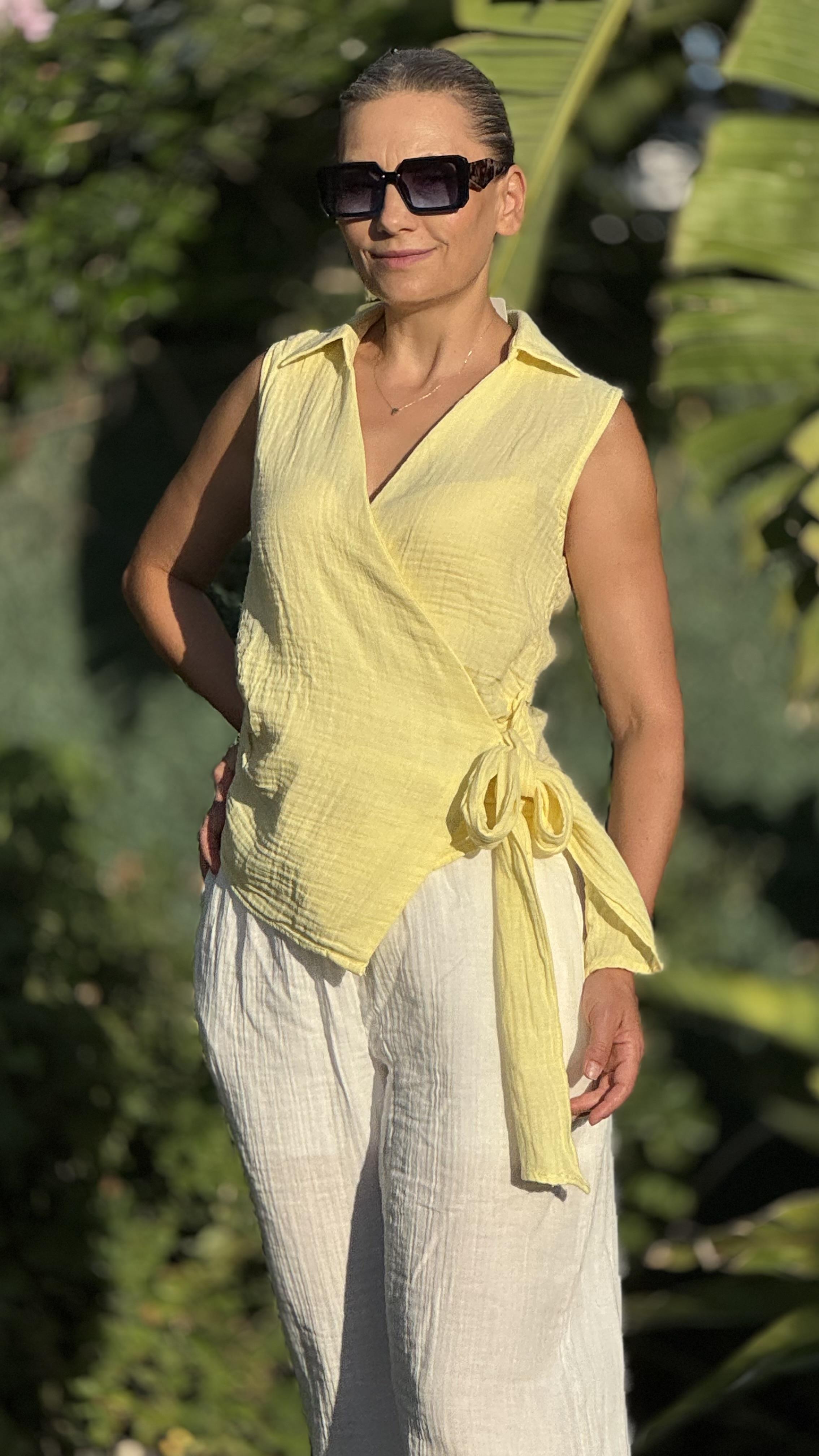 Müslin yandan bağcıklı gömlek