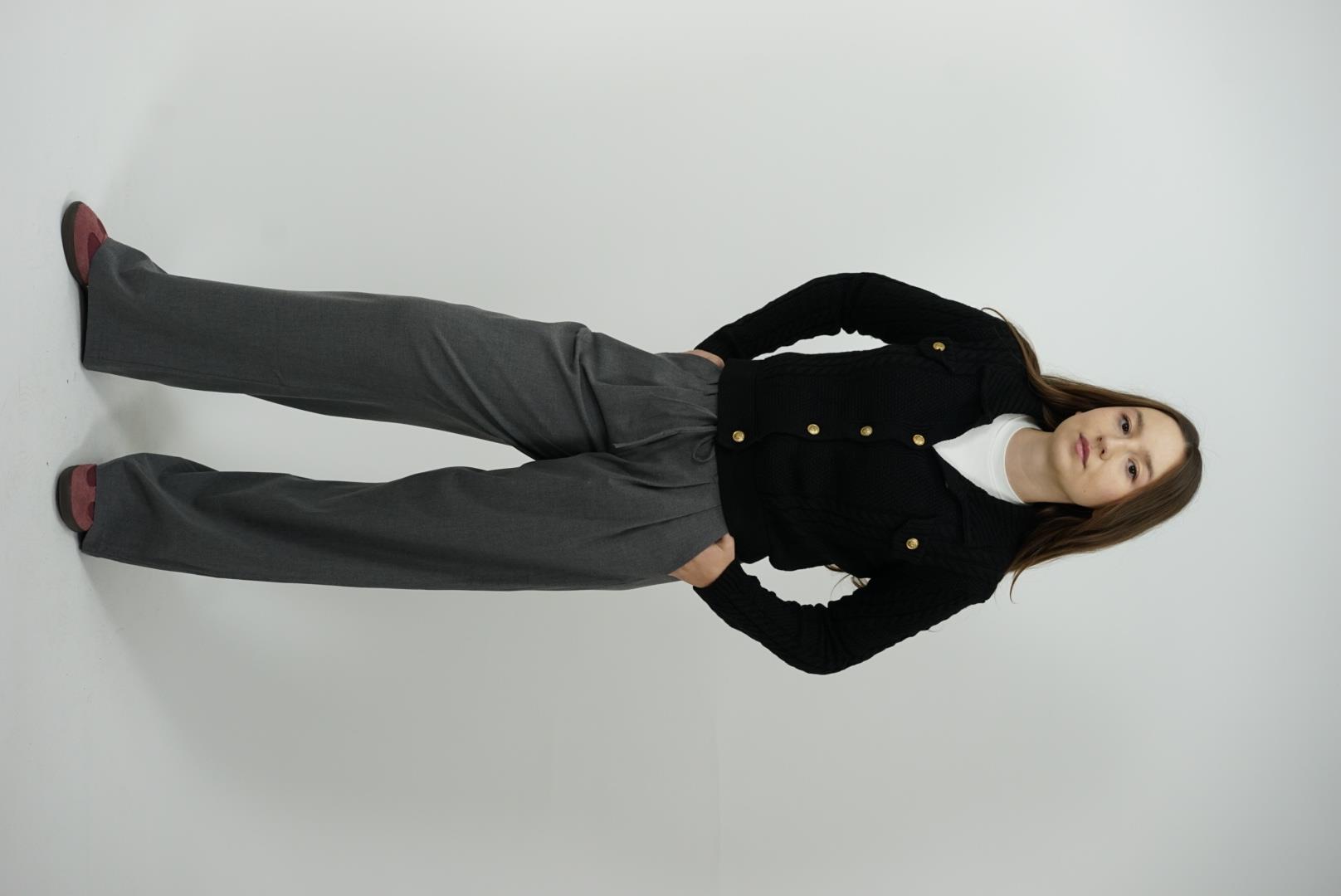 polo yaka siyah hırka