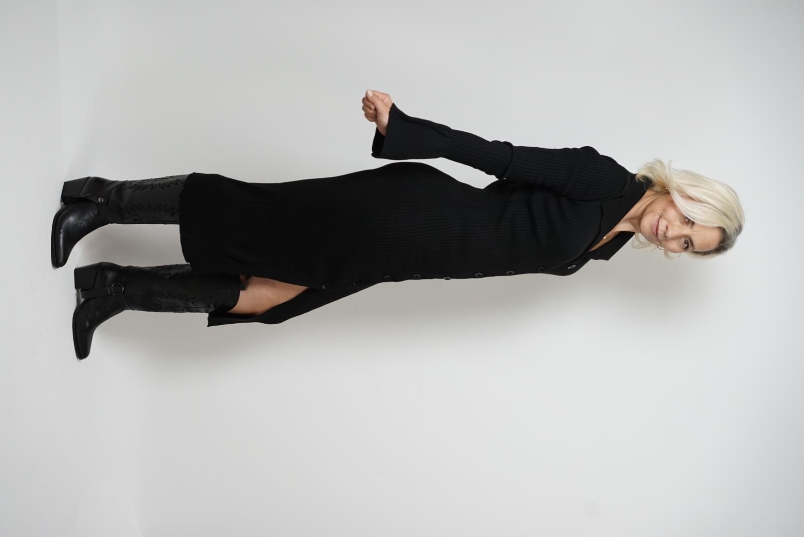 triko düğmeli elbie