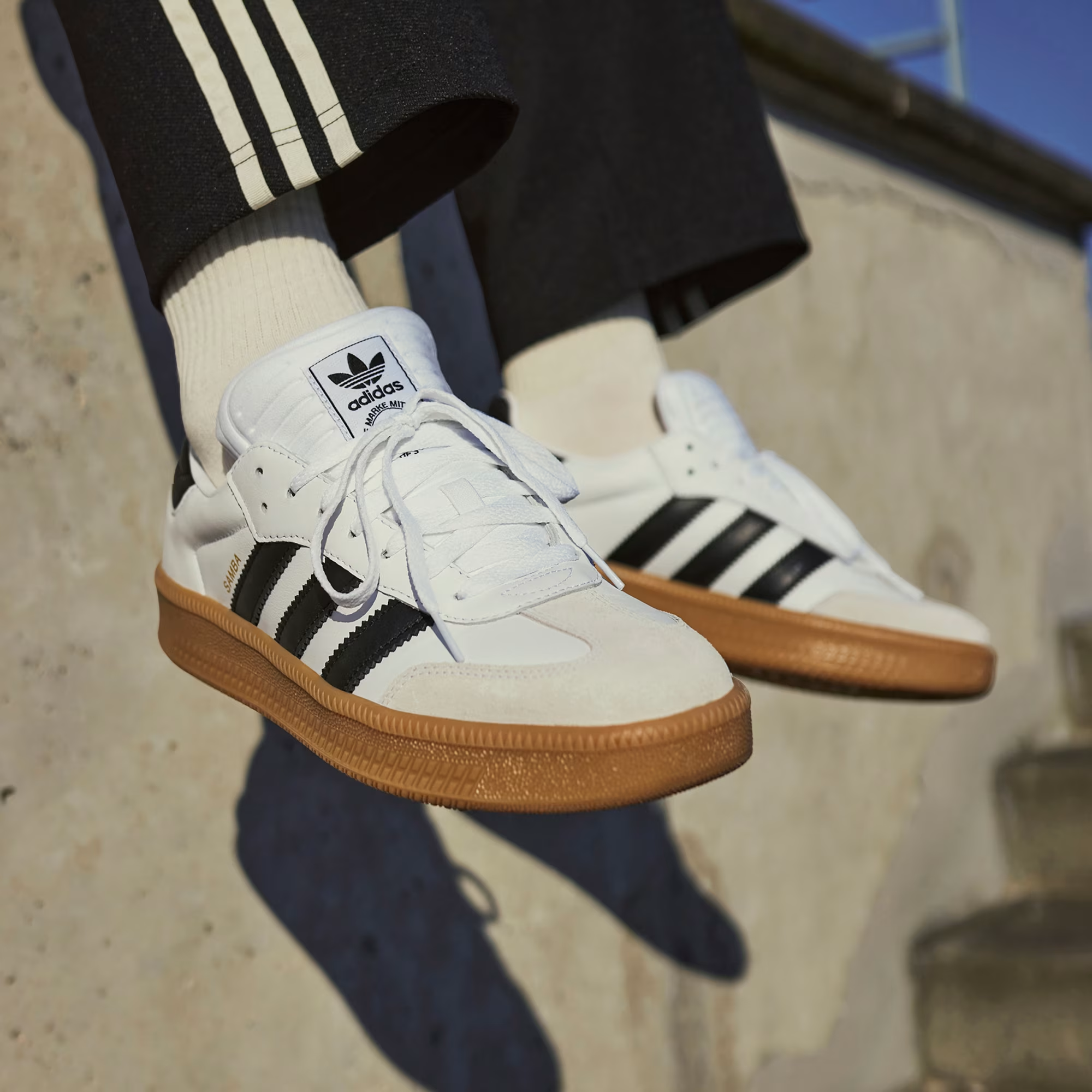 Samba XLG White