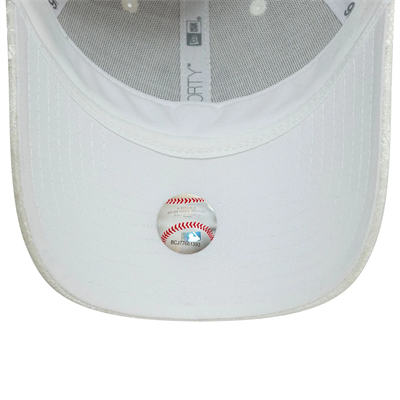 New Era New York Yankees Dantelli Beyaz Kadın Şapka