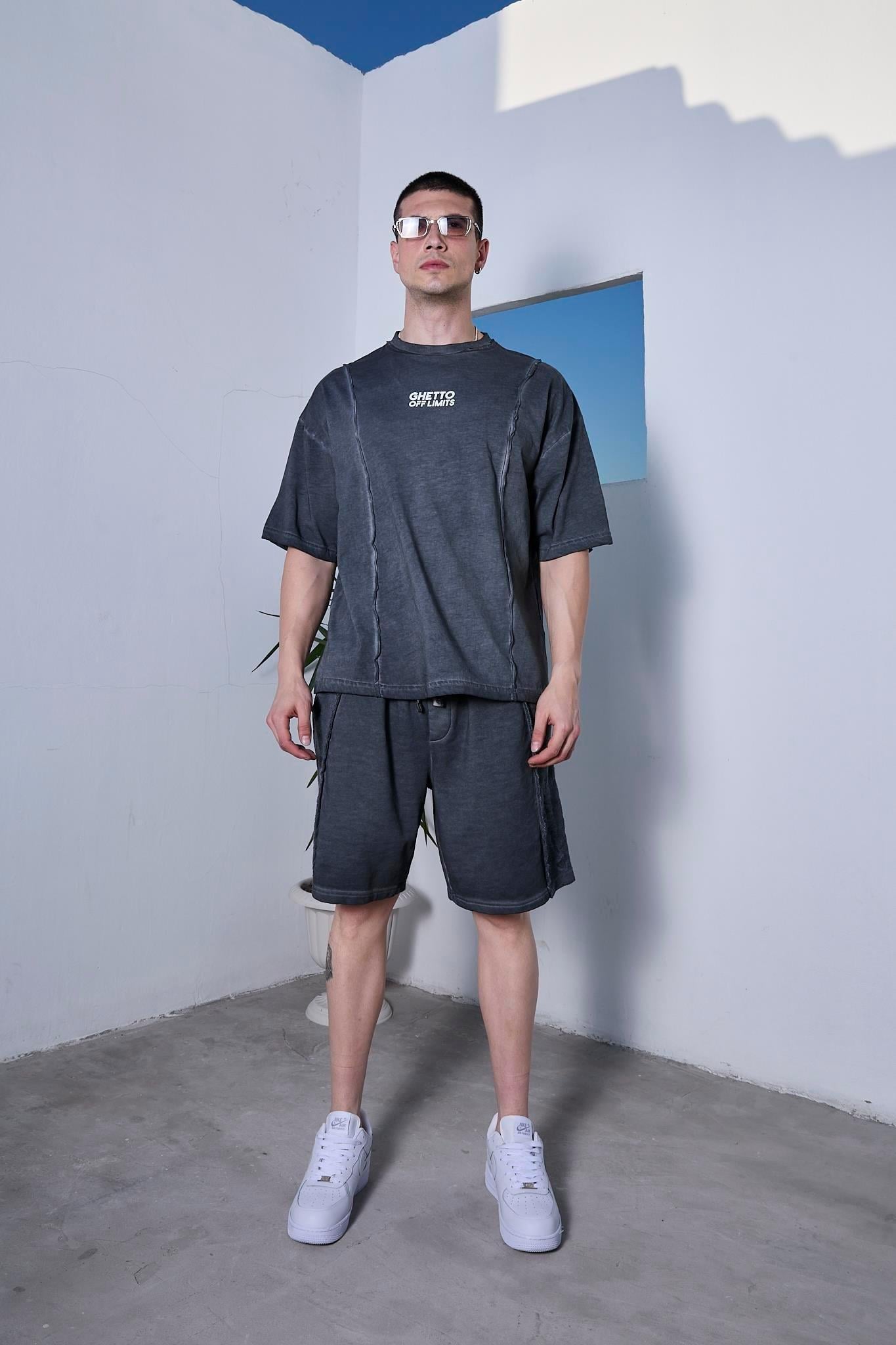 Oil Washed Reversible Antrasit T-shirt