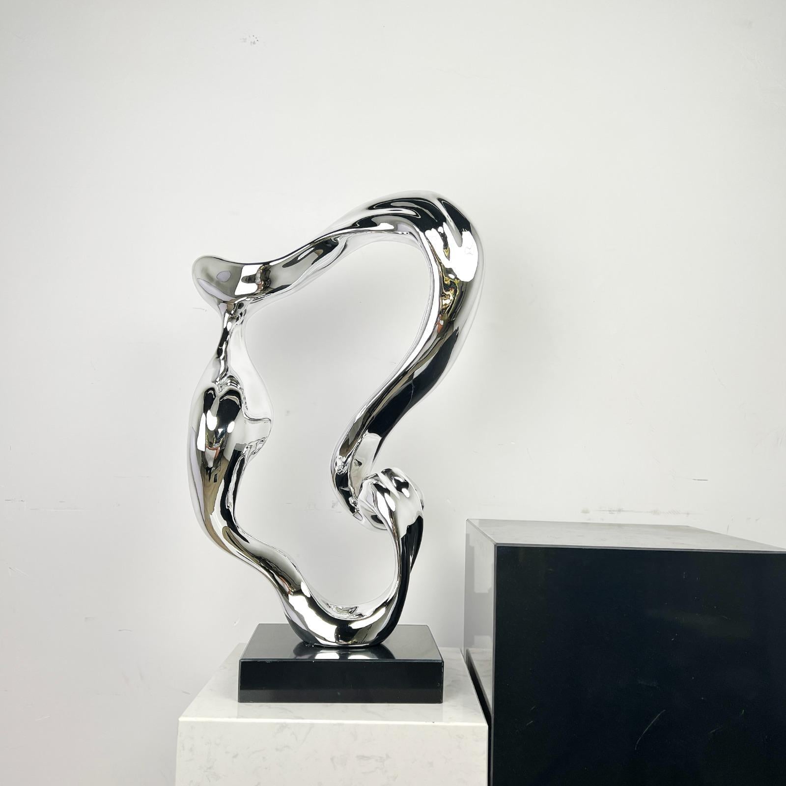 400*280*680 Silver Fiberglass + Marble