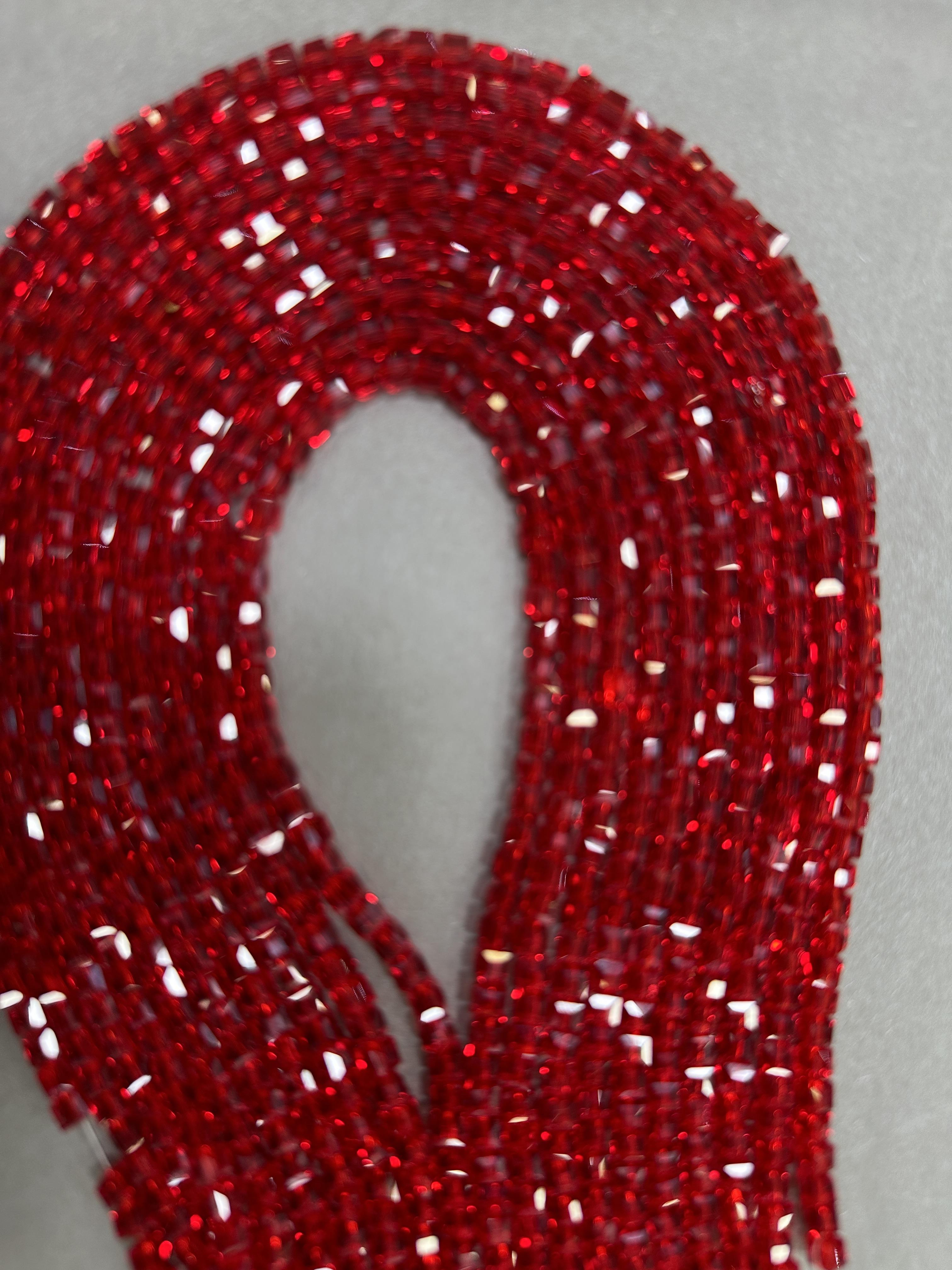 Kare kristal dizi 4x4 mm 
