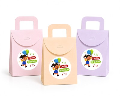 10x15 cm Renkli Karton Hediye Kutusu Okulda İlk Günüm Etiketli 15li Set