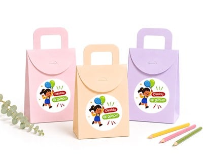 10x15 cm Renkli Karton Hediye Kutusu Okulda İlk Günüm Etiketli 15li Set