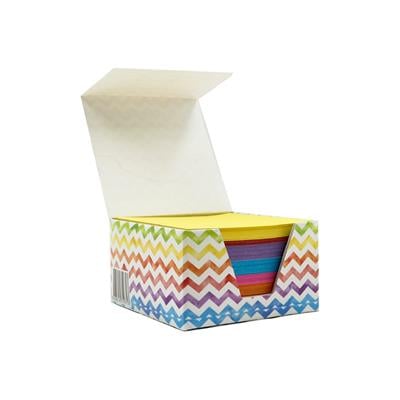 8x8 cm Karışık Renkli Blok Not – 500 Yaprak Pratik Kare Not Kağıdı