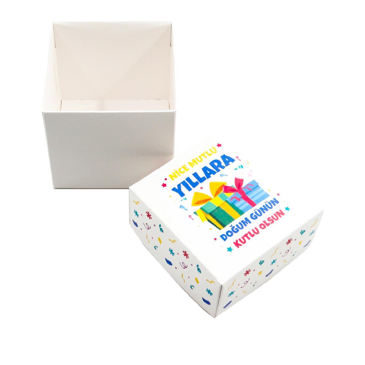 10x10x10 Doğum Gününe Özel Kapaklı Hediye Kutusu M2
