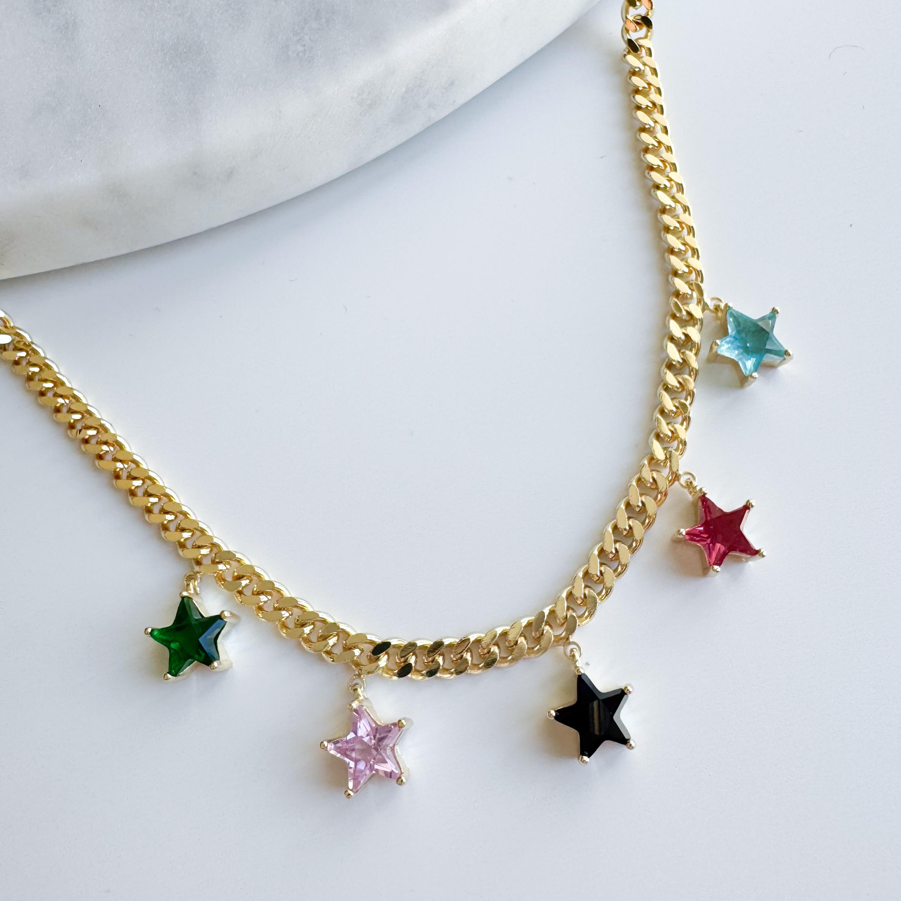 Çelik Renkli Taşlı Yıldız Kolye