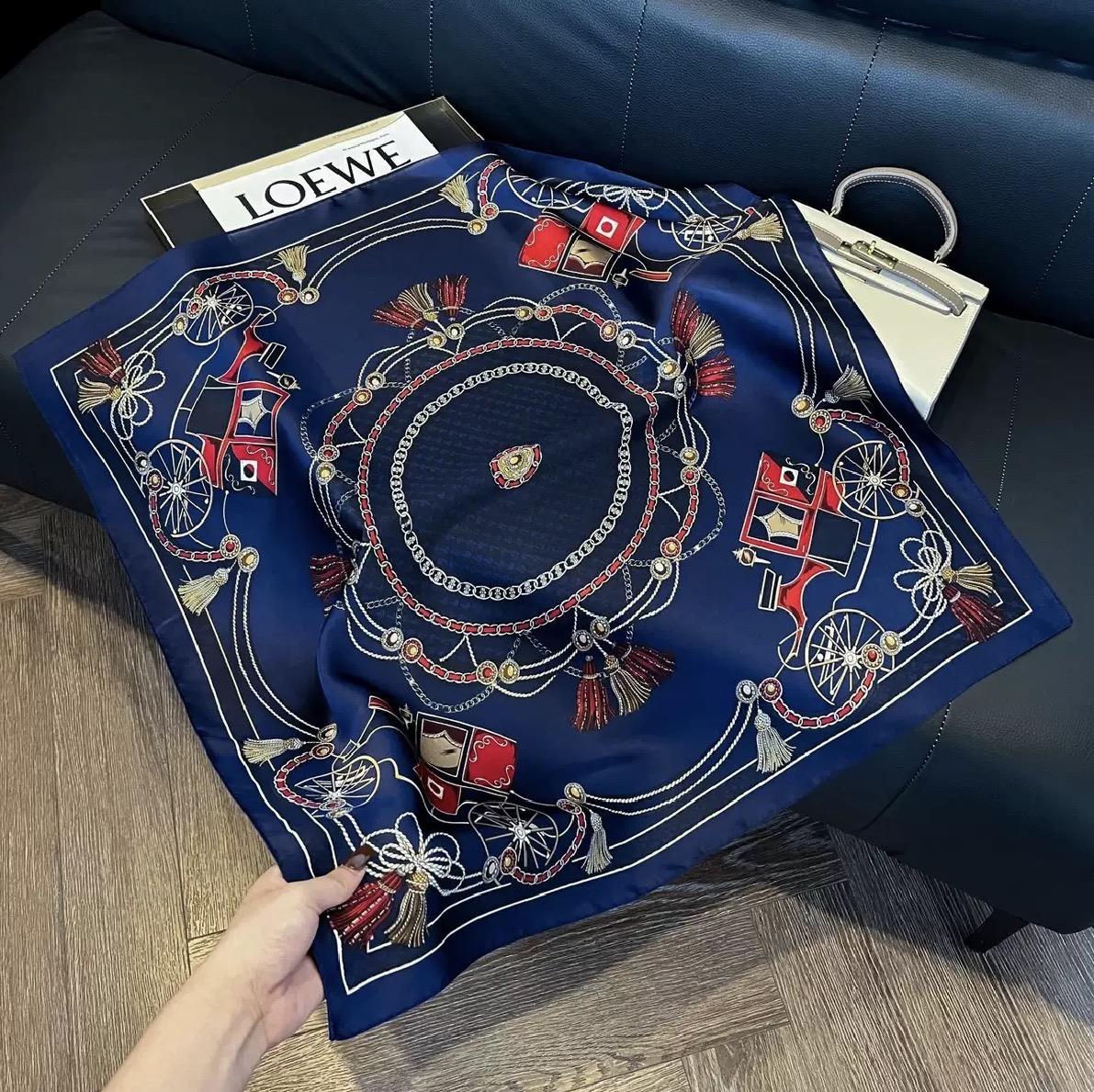 Desenli Şal-Fular 70x70