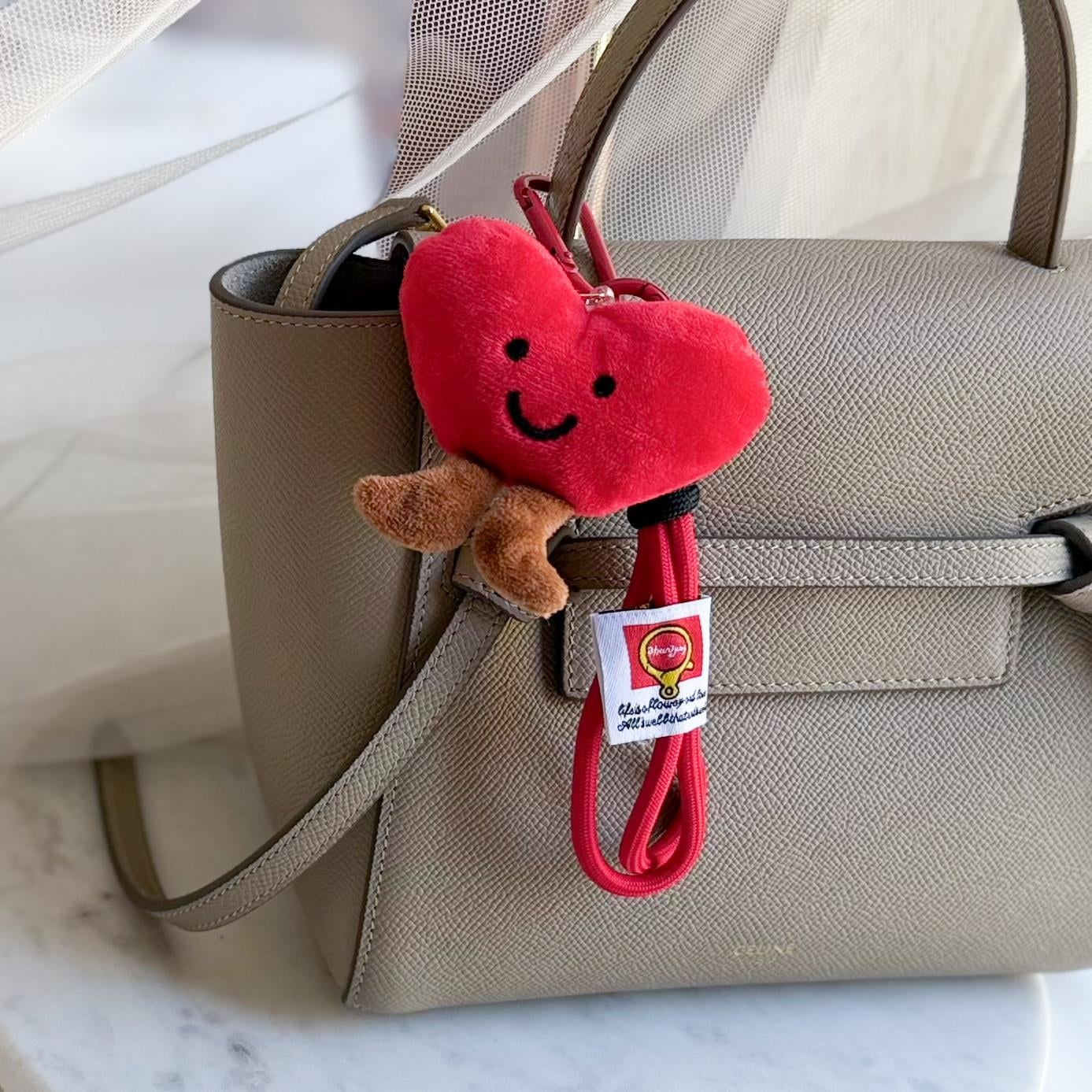 Peluş Kalp Çanta Aksesuarı