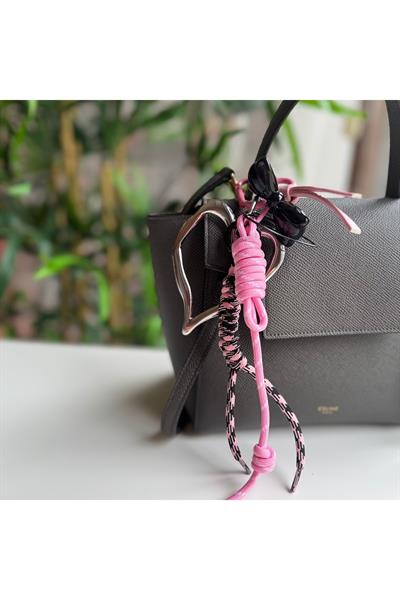 Pembe Fiyonk- Kalp Çanta Aksesuarı