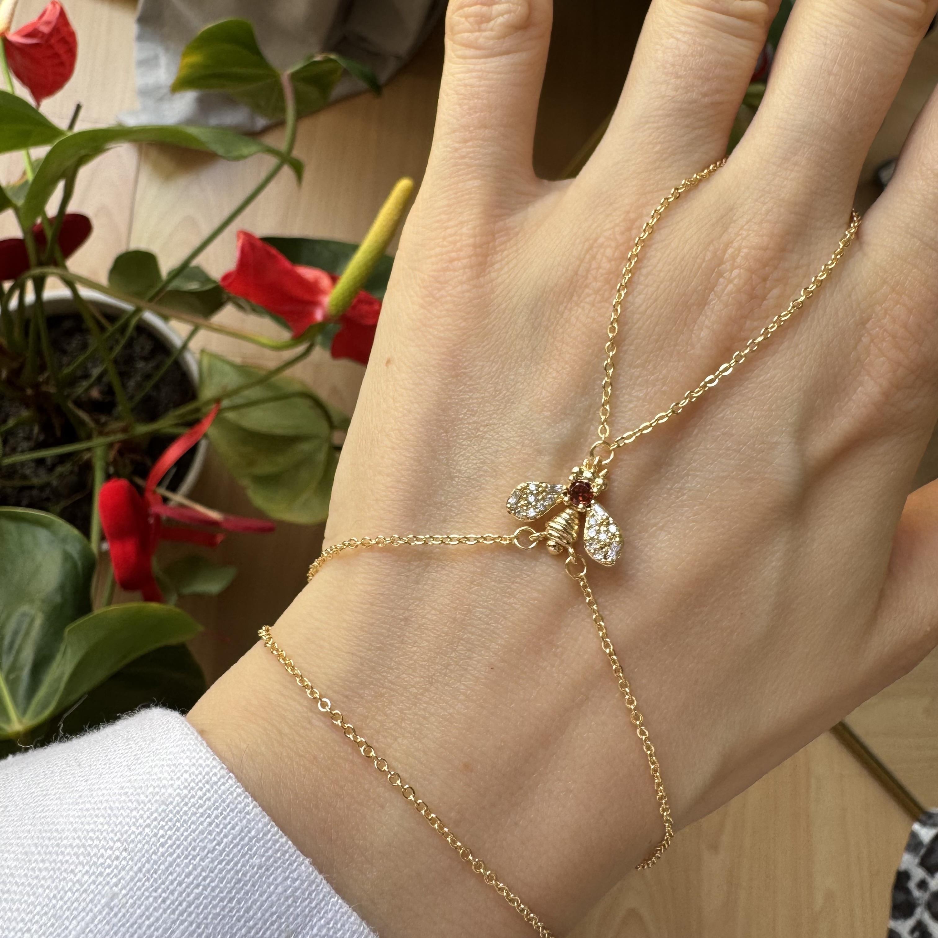 Çelik Arı  Şahmeran