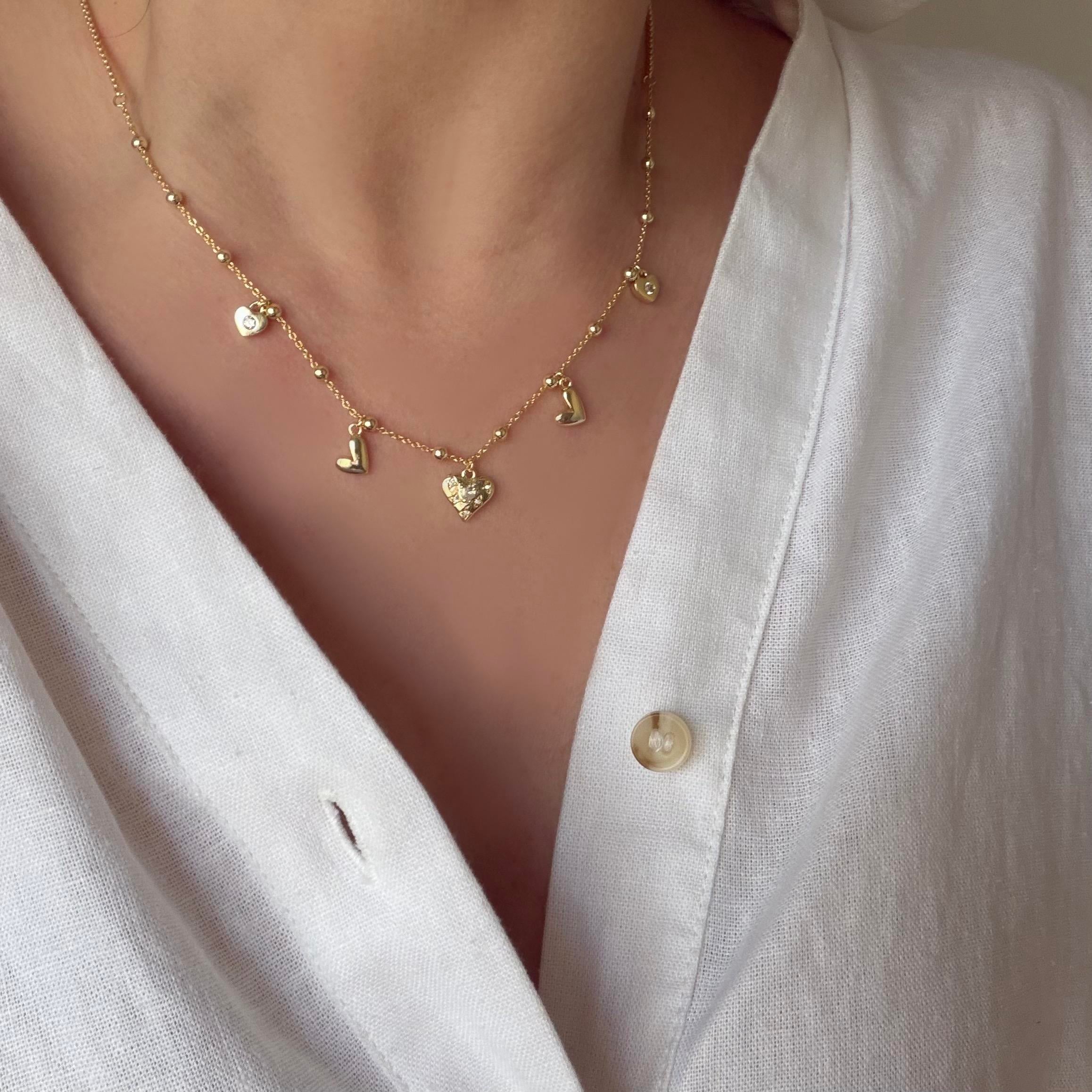 Çelik Kalpli Charm Kolye