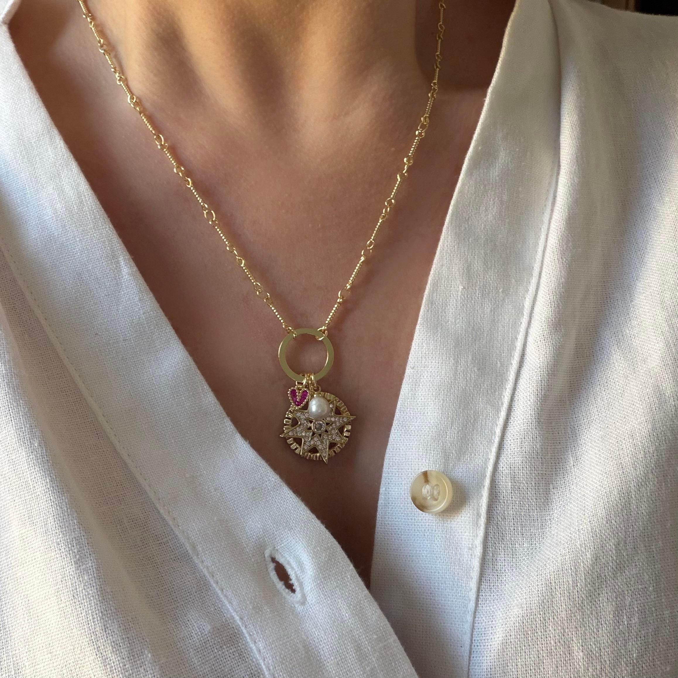 Çelik Kalpli  Kolye