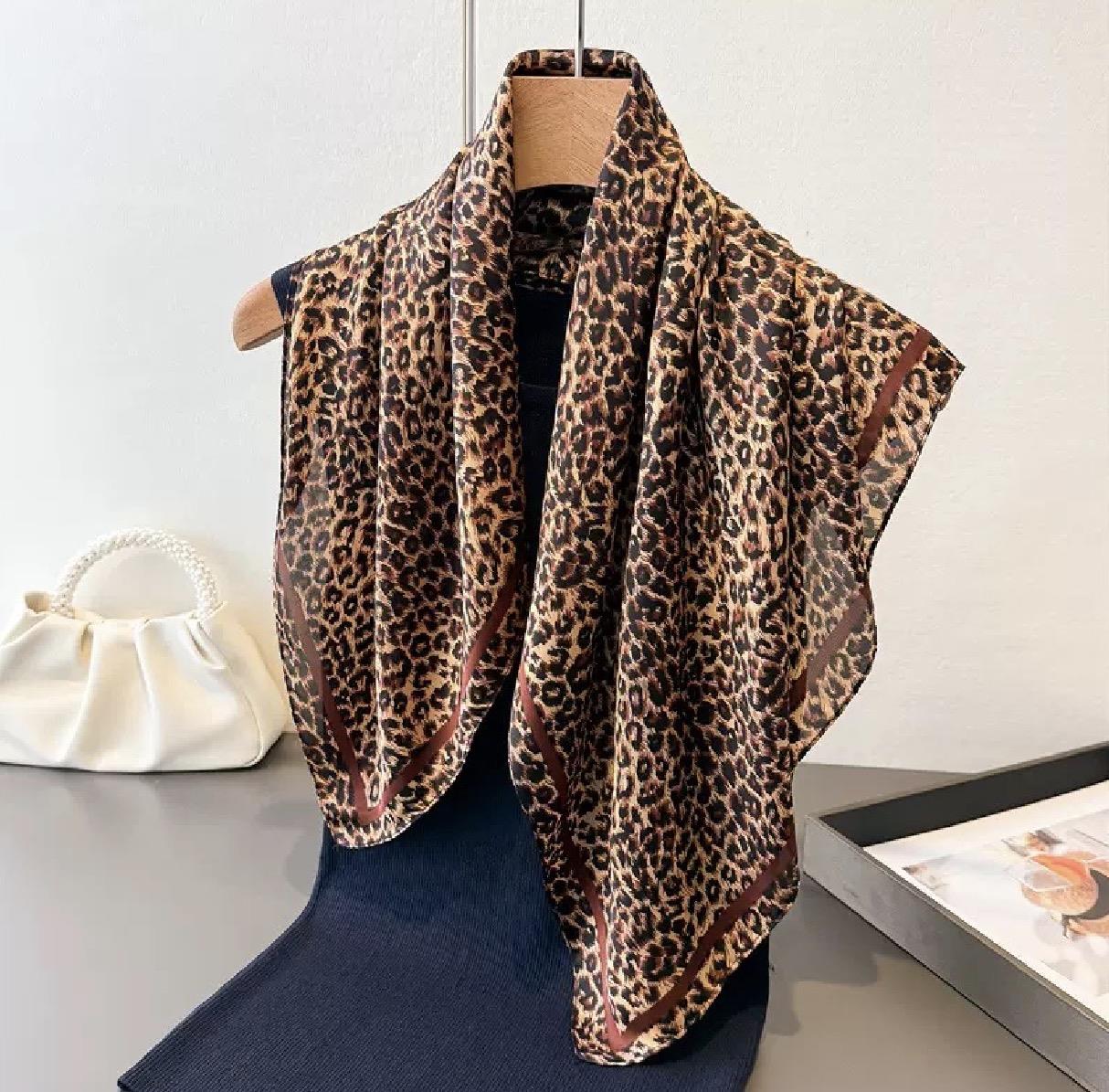 Desenli Şal-Fular 70x70