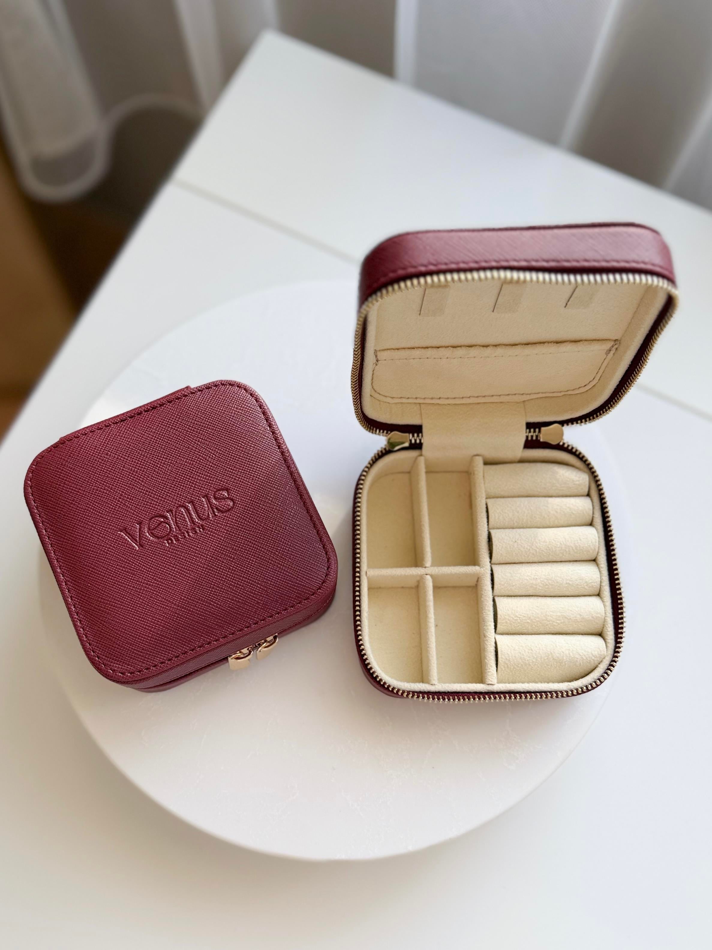 Kare Takı Çantası