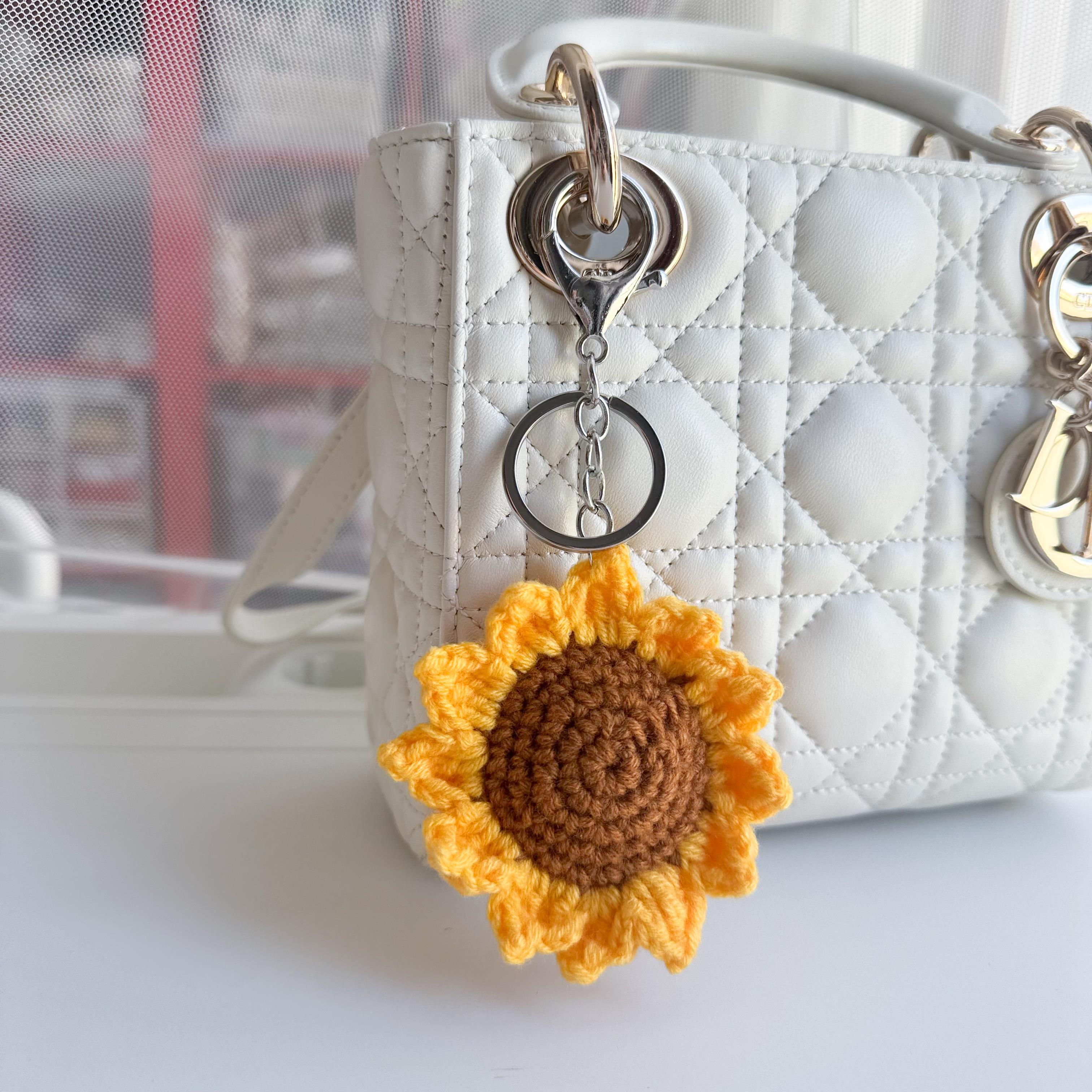 Örgü Ayçiçeği  Çanta Aksesuarı
