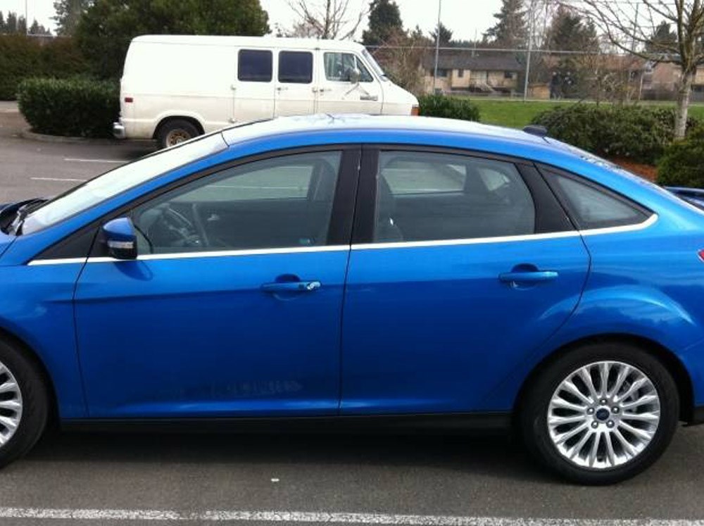 FORD FOCUS 3 2011- CAM ÇITASI SEDAN 8 PRÇ