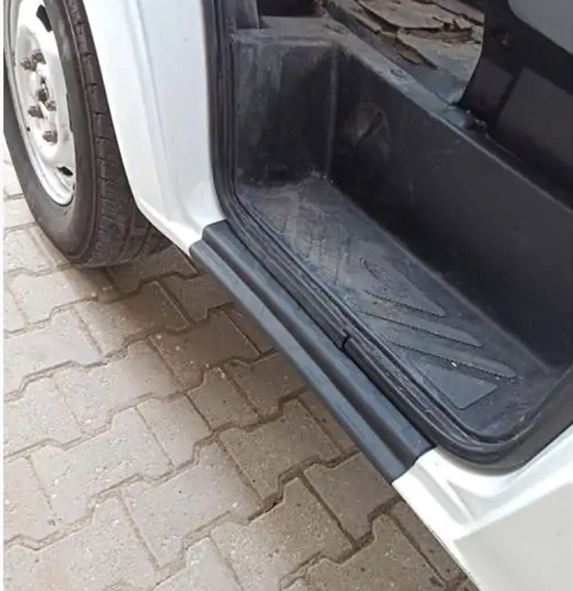 FORD TRANSİT 2006-2013 ABS İÇ KAPI EŞİĞİ