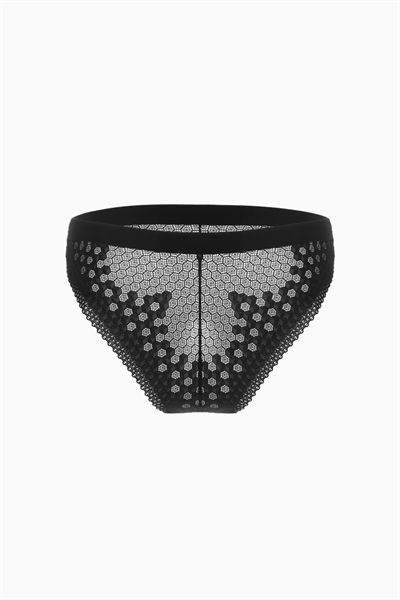 Ular Veronika porno imtihonini ingliz tilida topshirishdi.