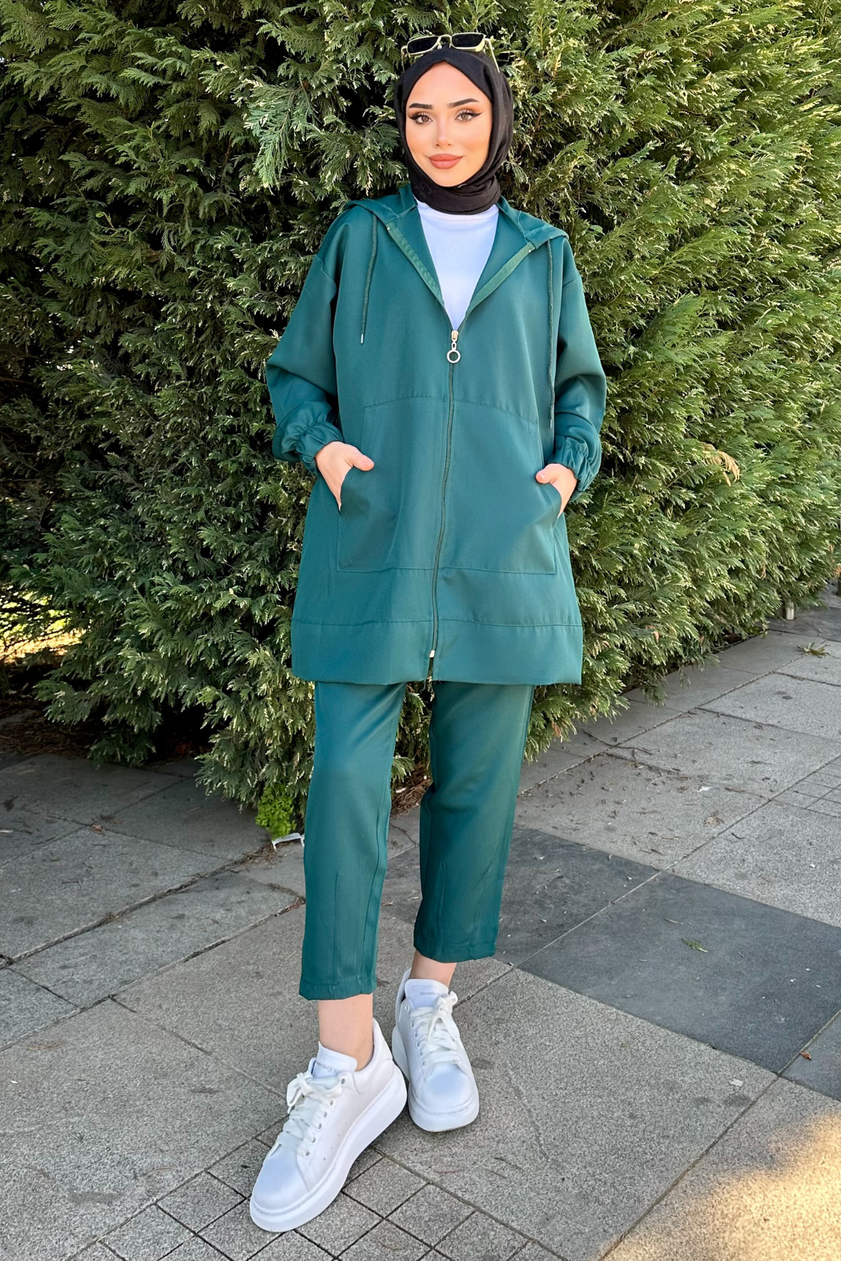 Fermuarlı Takım ZÜMRÜT