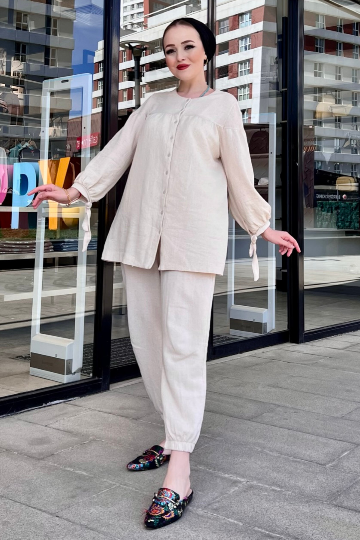 Kol Bağcıklı Müslin Takım BEJ